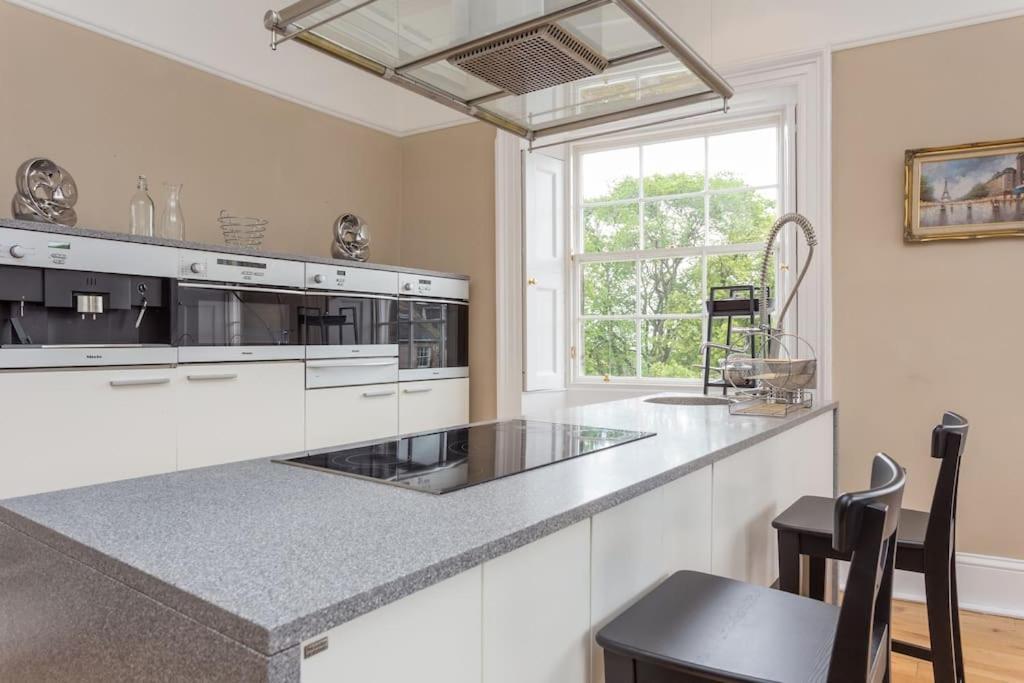 Prime Edinburgh City Centre - 4 Bed Penthouse Εξωτερικό φωτογραφία