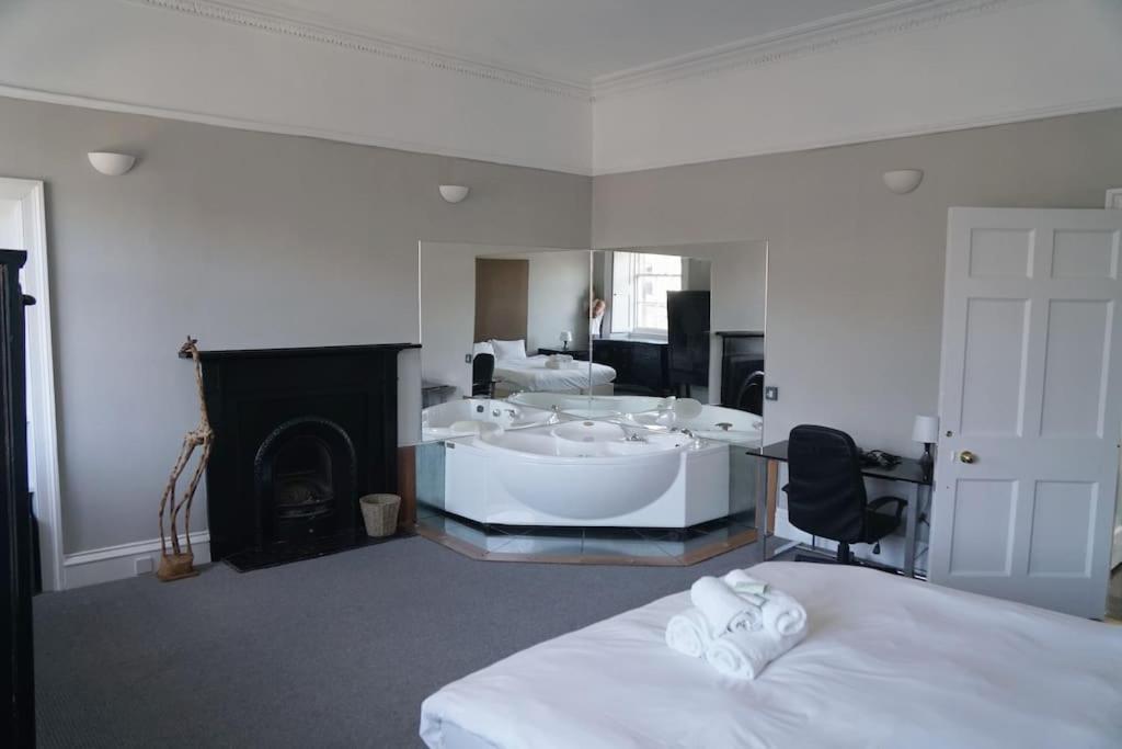 Prime Edinburgh City Centre - 4 Bed Penthouse Εξωτερικό φωτογραφία